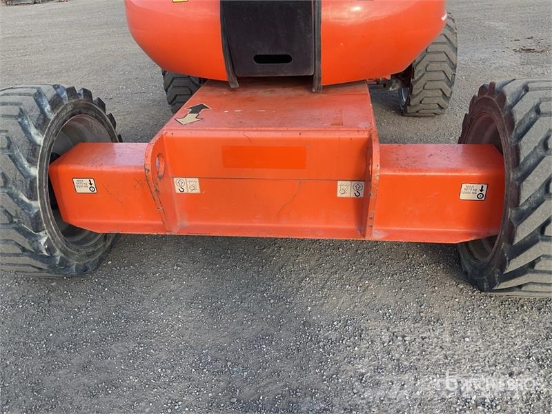 JLG 600AJ 4WD Diesel Articulating Boom Lift Articulated boom lifts