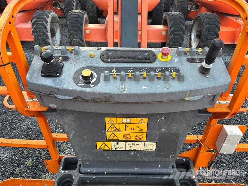 JLG 600AJ 4WD Diesel Articulating Boom Lift Knikarmhoogwerkers