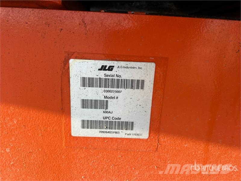 JLG 600AJ Diesel Articulating Boom Lift Karos emelők
