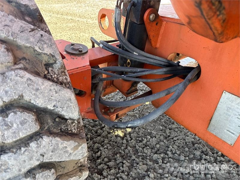 JLG 600AJ Diesel Articulating Boom Lift Zglobne podizne platforme