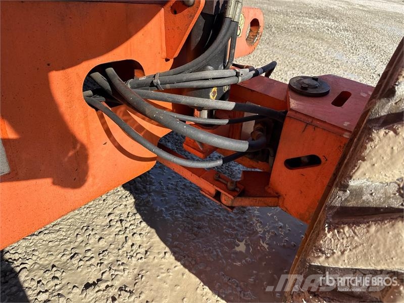 JLG 600AJ Diesel Articulating Boom Lift Zglobne podizne platforme