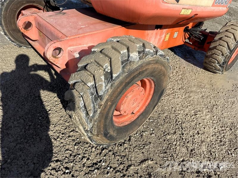JLG 600AJ Diesel Articulating Boom Lift Zglobne podizne platforme