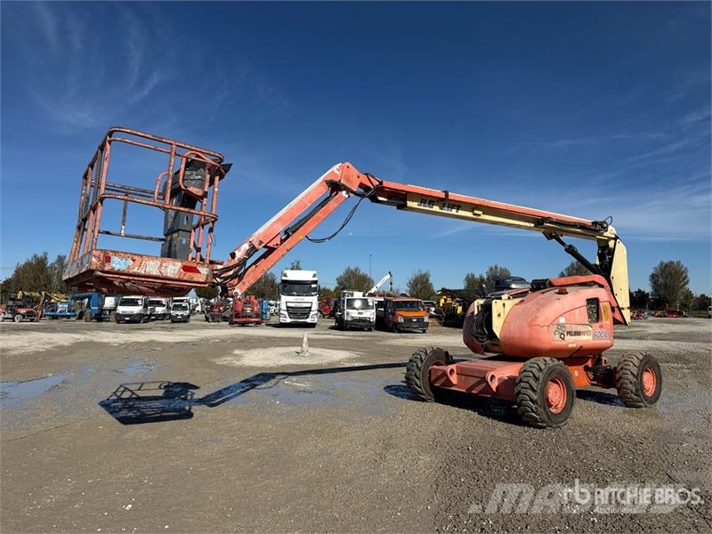 JLG 600AJ Diesel Articulating Boom Lift Zglobne podizne platforme