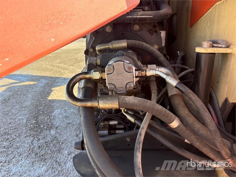 JLG 600AJ Diesel Articulating Boom Lift Zglobne podizne platforme
