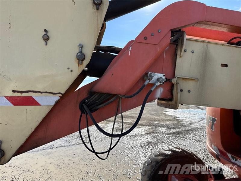 JLG 600AJ Diesel Articulating Boom Lift Zglobne podizne platforme