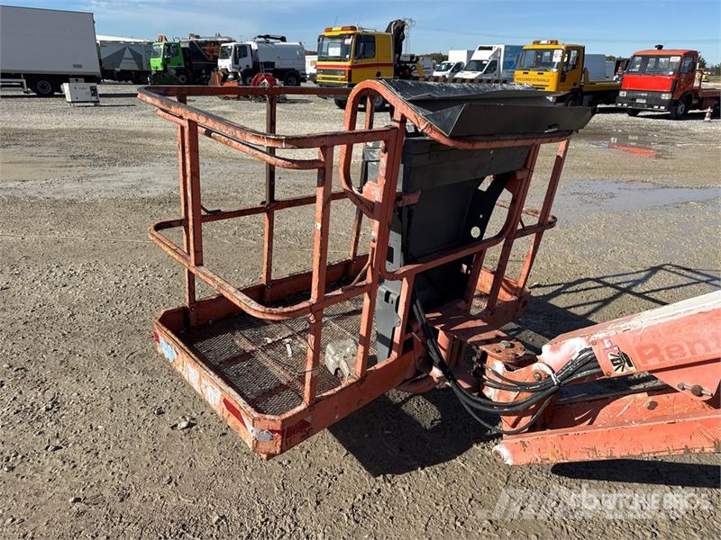 JLG 600AJ Diesel Articulating Boom Lift Zglobne podizne platforme