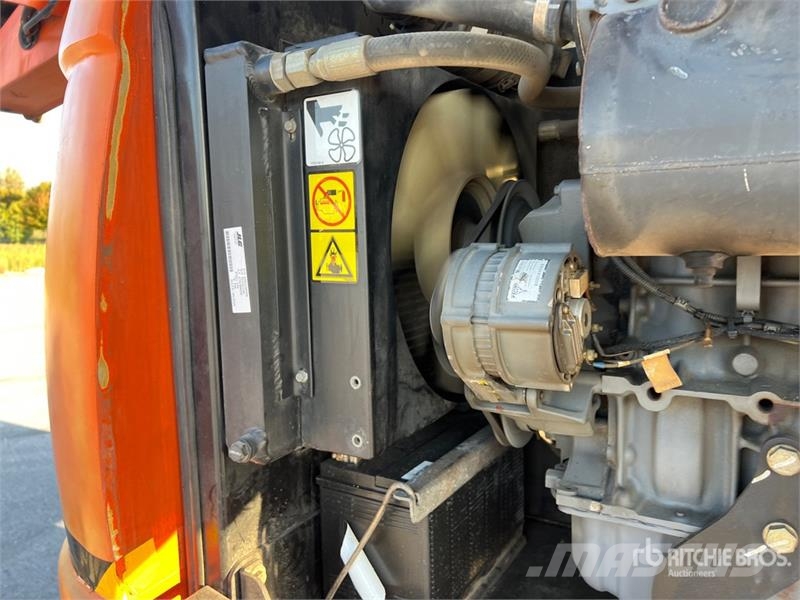 JLG 600AJ Diesel Articulating Boom Lift Karos emelők