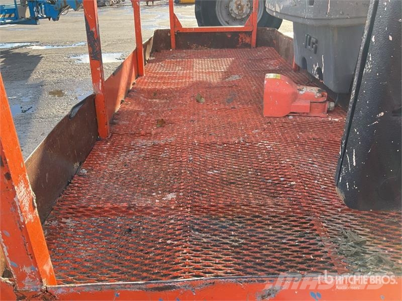 JLG 600AJS 4WD Diesel Articulating Boom Lift Articulated boom lifts