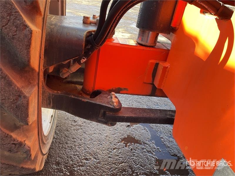 JLG 600AJS 4WD Diesel Articulating Boom Lift Articulated boom lifts