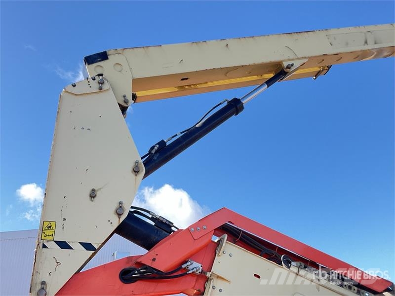 JLG 600AJS 4WD Diesel Articulating Boom Lift Articulated boom lifts