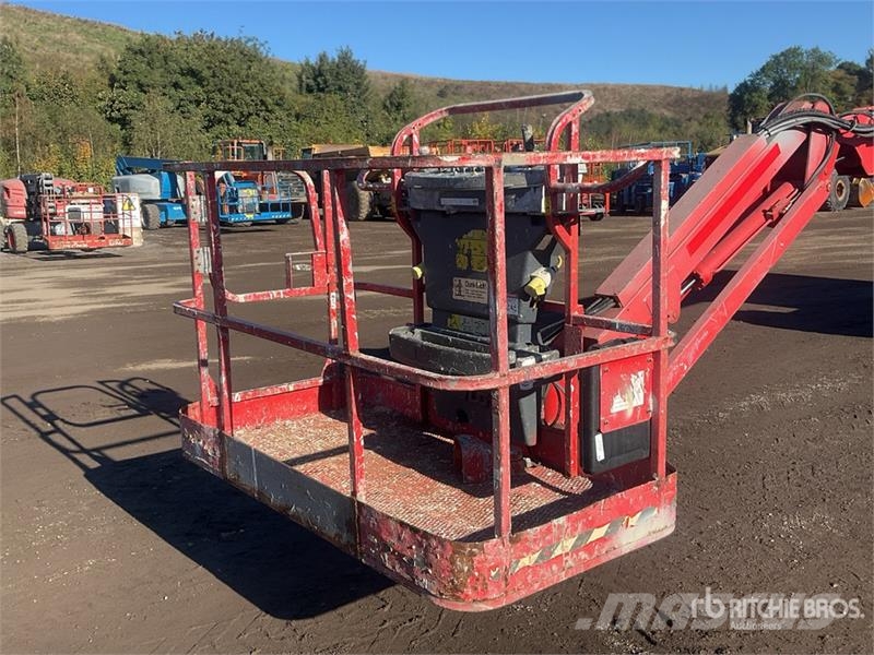 JLG 600SJ 4WD Diesel Articulating Boom Lift Knikarmhoogwerkers