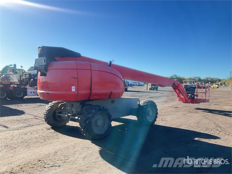 JLG 600SJ 4WD Diesel Articulating Boom Lift Knikarmhoogwerkers