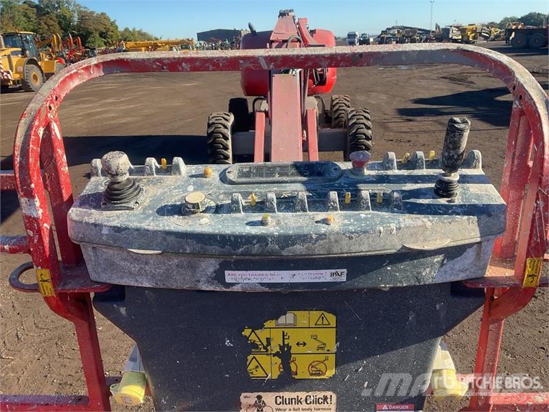 JLG 600SJ 4WD Diesel Telescopic Boom Lift Teleskoop poomtõstukid