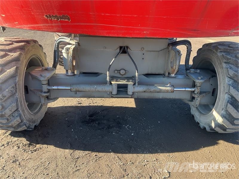 JLG 600SJ 4WD Diesel Telescopic Boom Lift Teleskoop poomtõstukid