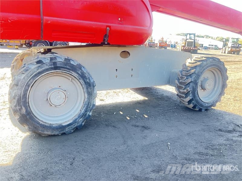 JLG 600SJ 4WD Diesel Telescopic Boom Lift Teleskoop poomtõstukid