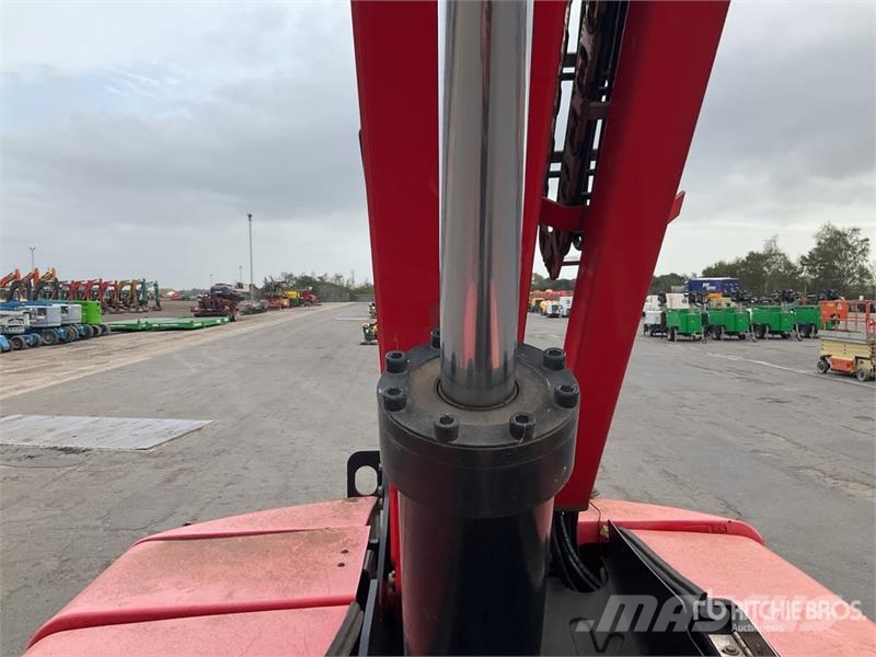 JLG 660SJ 2WD Diesel Articulating Boom Lift Gelenkteleskoparbeitsbühnen