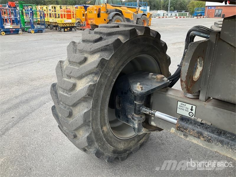 JLG 660SJ 2WD Diesel Articulating Boom Lift Gelenkteleskoparbeitsbühnen
