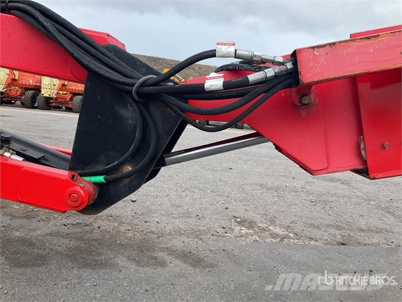 JLG 660SJ 2WD Diesel Articulating Boom Lift Gelenkteleskoparbeitsbühnen