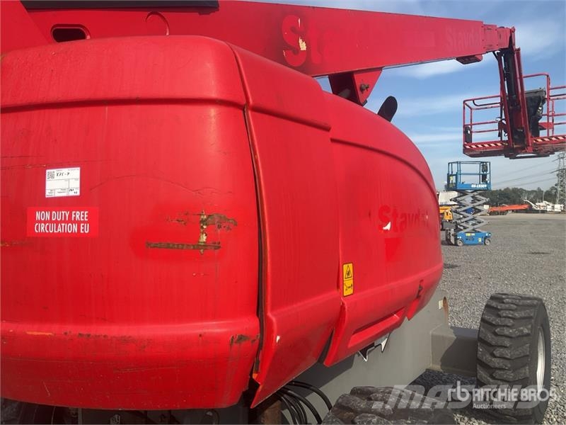 JLG 660SJ 4WD Diesel Telescopic Boom Lift Teleskopbühnen