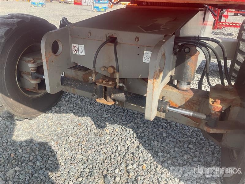 JLG 660SJ 4WD Diesel Telescopic Boom Lift Teleskopbühnen