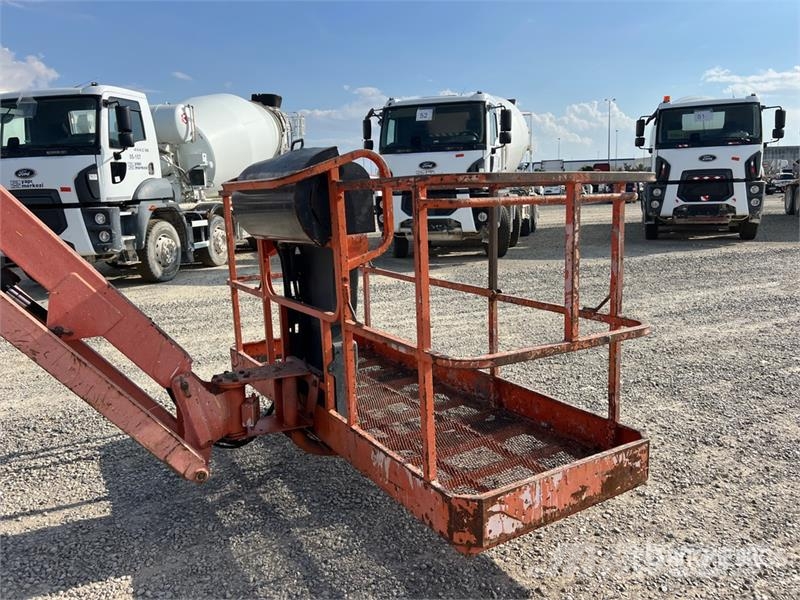 JLG 660SJ Diesel Telescopic Boom Lift Piattaforme a braccio telescopico