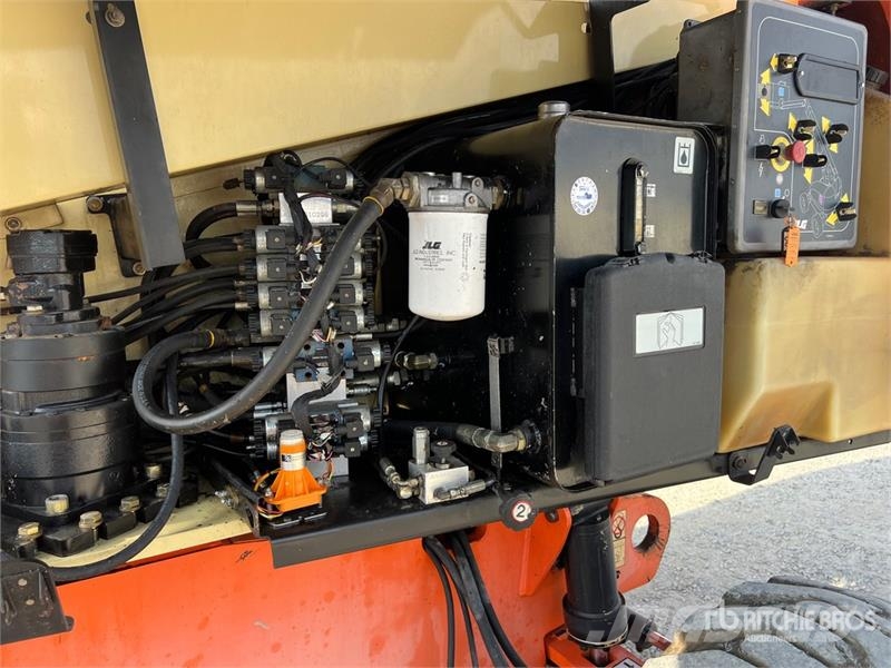 JLG 660SJ Diesel Telescopic Boom Lift Piattaforme a braccio telescopico