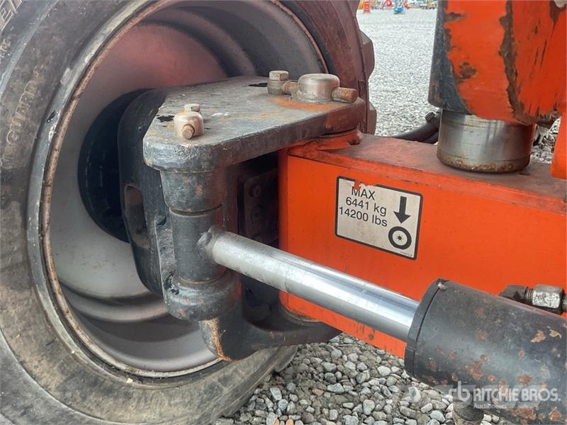 JLG 660SJGW 4WD Diesel Telescopic Boom Lift Teleszkópos emelők