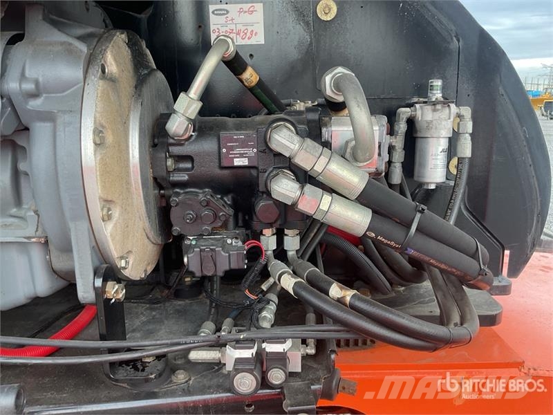 JLG 660SJGW 4WD Diesel Telescopic Boom Lift Teleszkópos emelők
