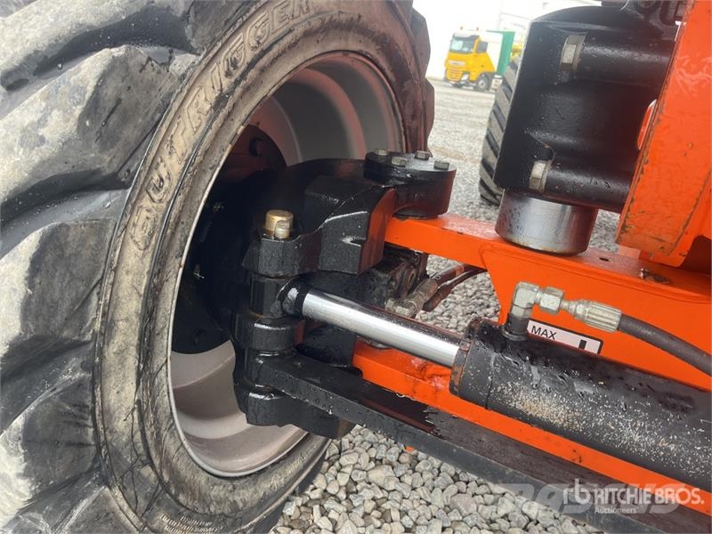 JLG 680S 4WD Diesel Telescopic Boom Lift Telescoophoogwerkers