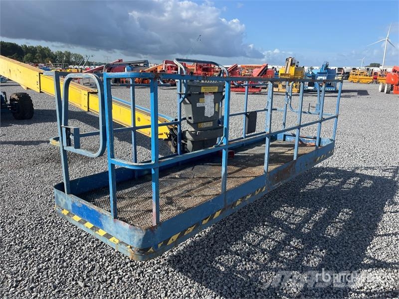 JLG 680S 4WD Diesel Telescopic Boom Lift Teleskopiskie pacēlāji