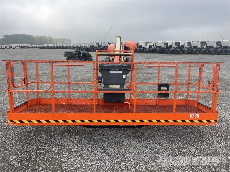 JLG 680S 4WD Diesel Telescopic Boom Lift Telescoophoogwerkers