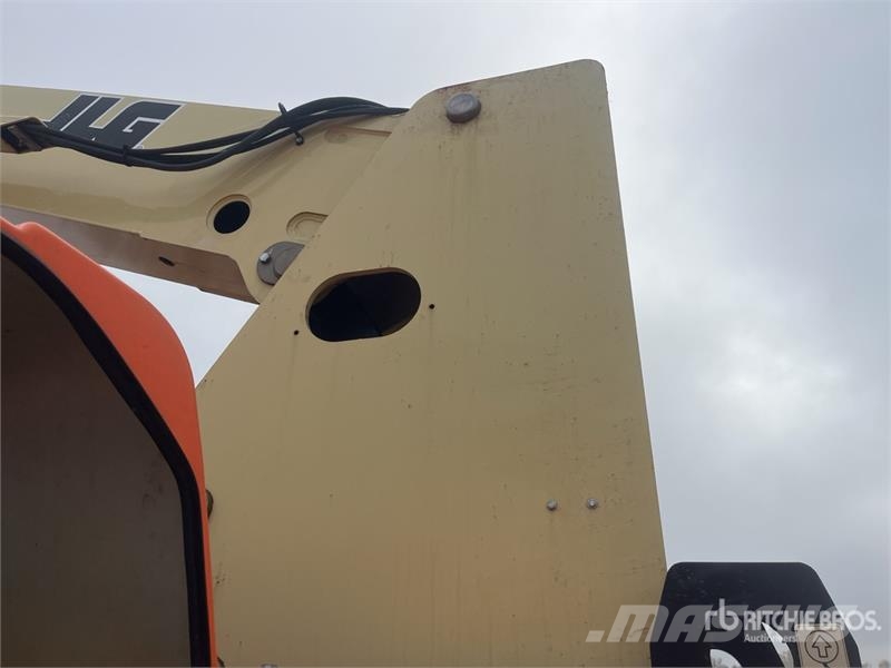 JLG 680S 4WD Diesel Telescopic Boom Lift Telescoophoogwerkers