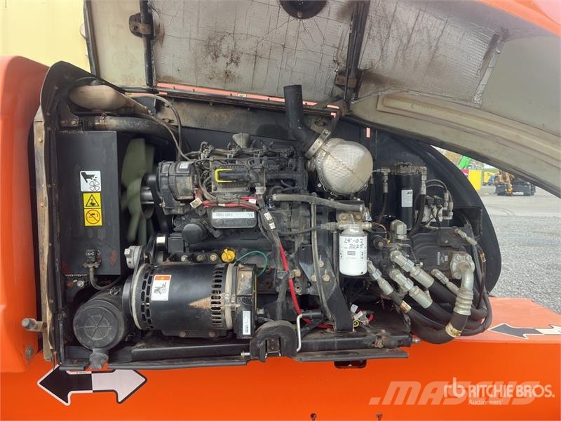 JLG 680S 4WD Diesel Telescopic Boom Lift Telescoophoogwerkers