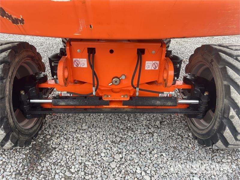 JLG 680S 4WD Diesel Telescopic Boom Lift Telescoophoogwerkers