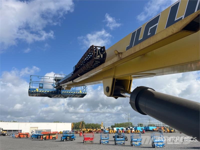 JLG 680S 4WD Diesel Telescopic Boom Lift Teleskopiskie pacēlāji