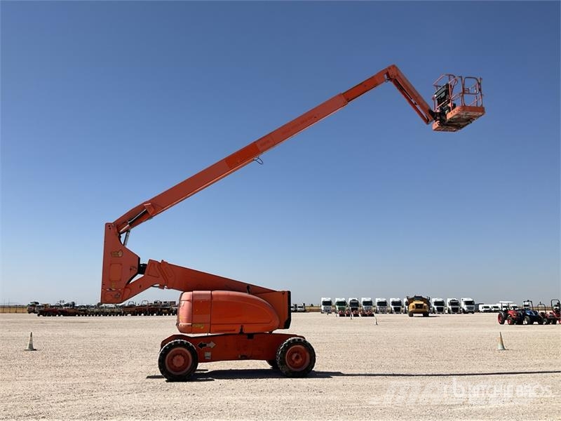 JLG 800 AJ 4WD Diesel Articulating Boom Lift Leddede bomlifter