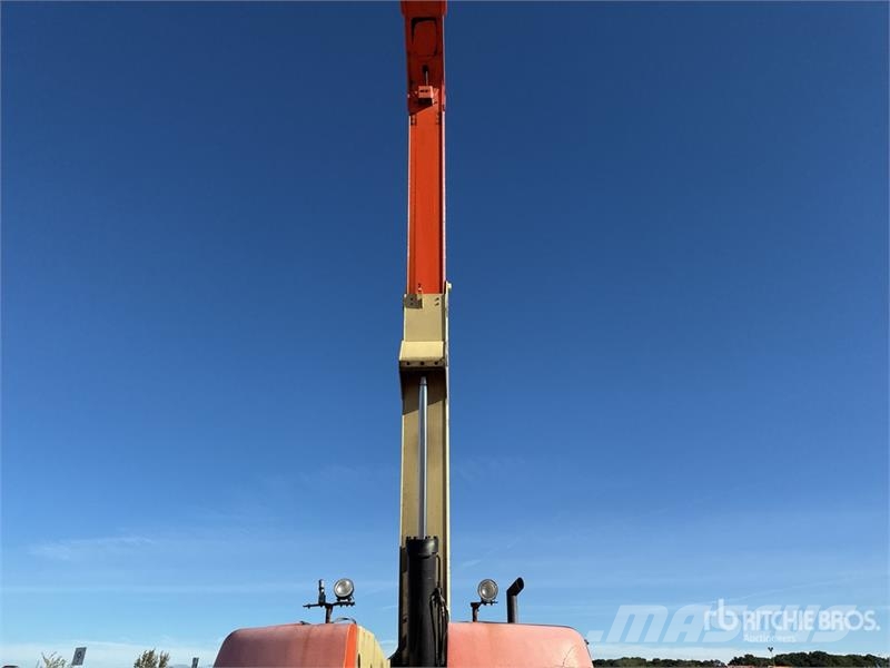 JLG 800 AJ 4WD Diesel Nacelle Articulee Articulating B Knikarmhoogwerkers