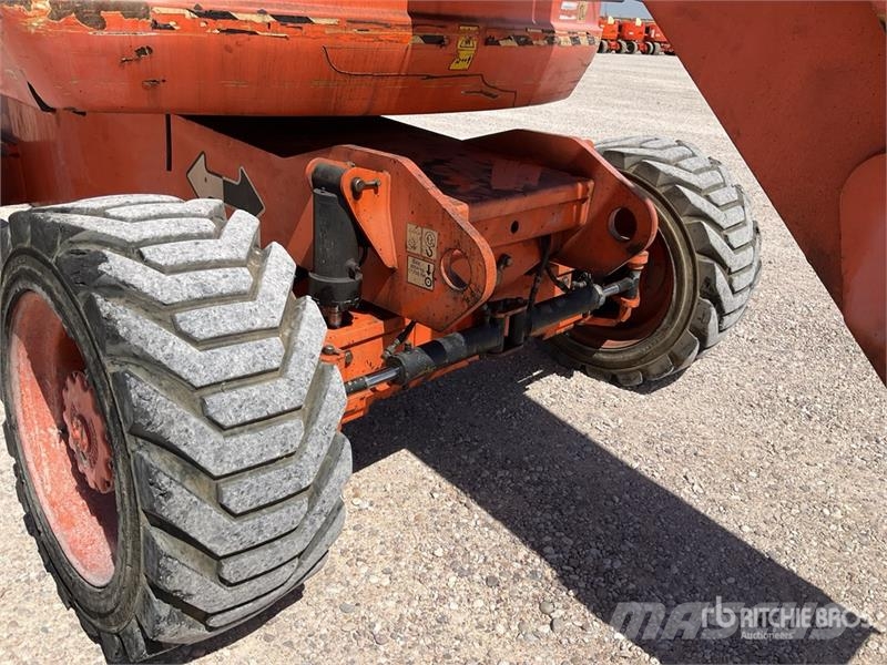 JLG 800 AJ 4WD Diesel Articulating Boom Lift Leddede bomlifter
