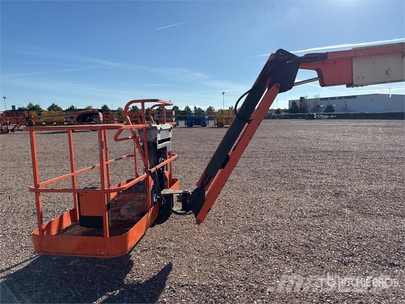 JLG 800 AJ 4WD Diesel Nacelle Articulee Articulating B Knikarmhoogwerkers