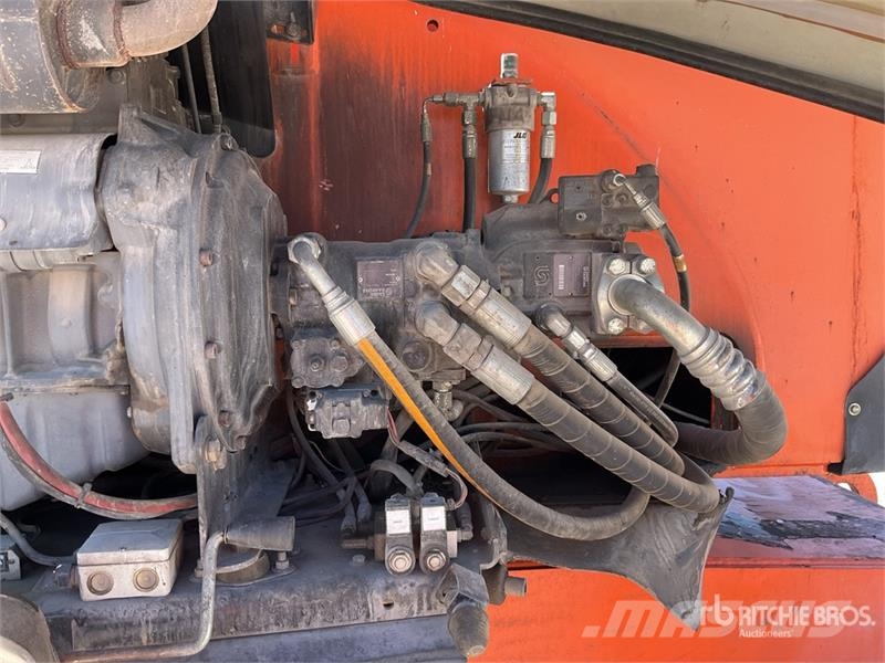 JLG 800 AJ 4WD Diesel Articulating Boom Lift Leddede bomlifter