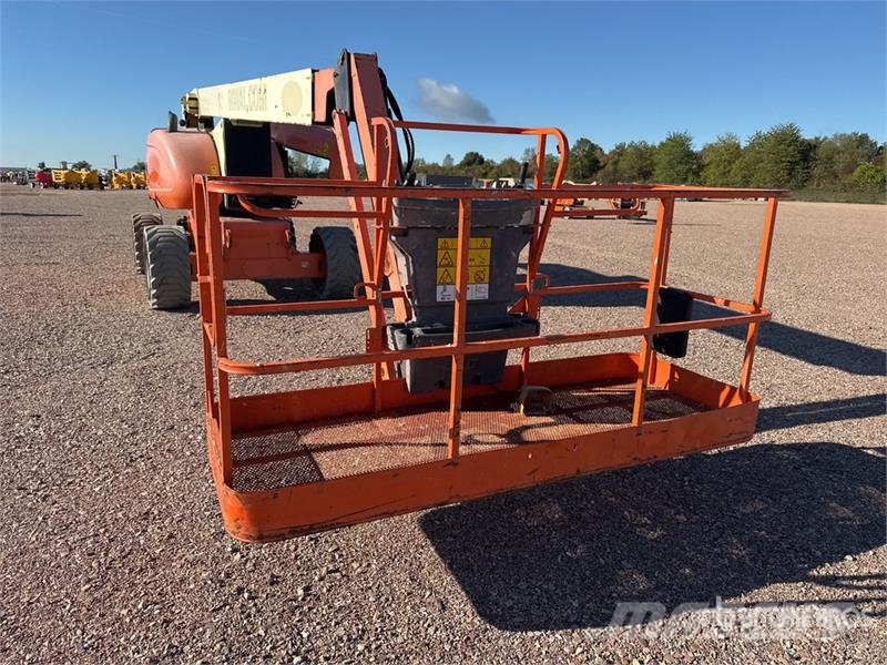 JLG 800 AJ 4WD Diesel Nacelle Articulee Articulating B Knikarmhoogwerkers