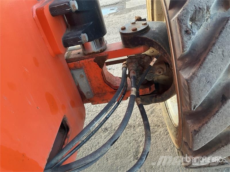 JLG 800 AJ 4WD Diesel Articulating Boom Lift Articulated boom lifts