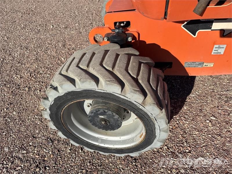 JLG 800 AJ 4WD Diesel Nacelle Articulee Articulating B Knikarmhoogwerkers