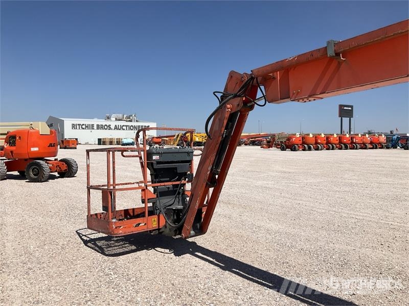 JLG 800 AJ 4WD Diesel Articulating Boom Lift Leddede bomlifter