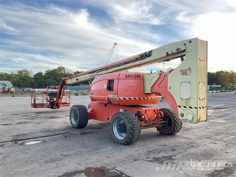 JLG 800 AJ 4WD Diesel Articulating Boom Lift Articulated boom lifts