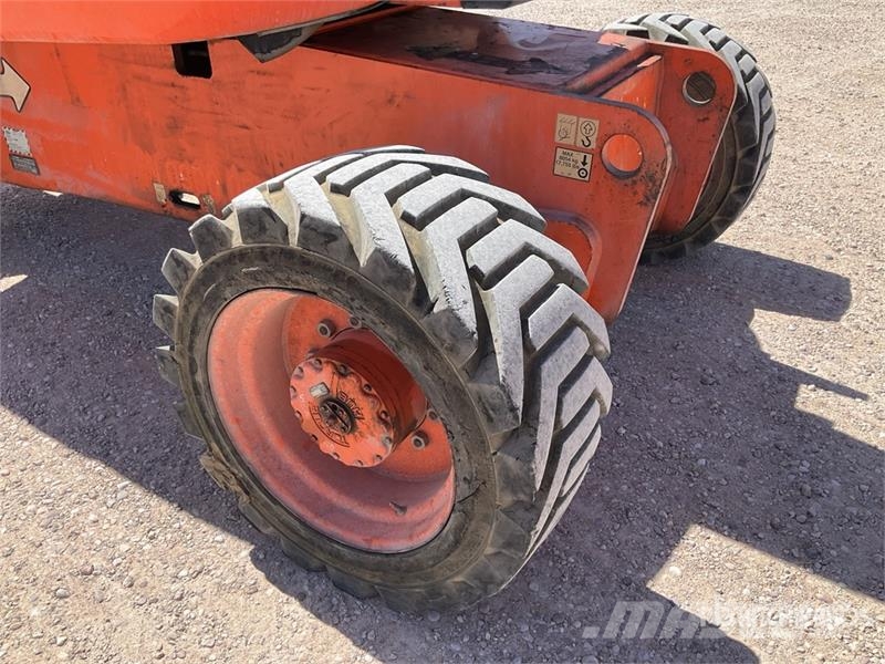 JLG 800 AJ 4WD Diesel Articulating Boom Lift Leddede bomlifter