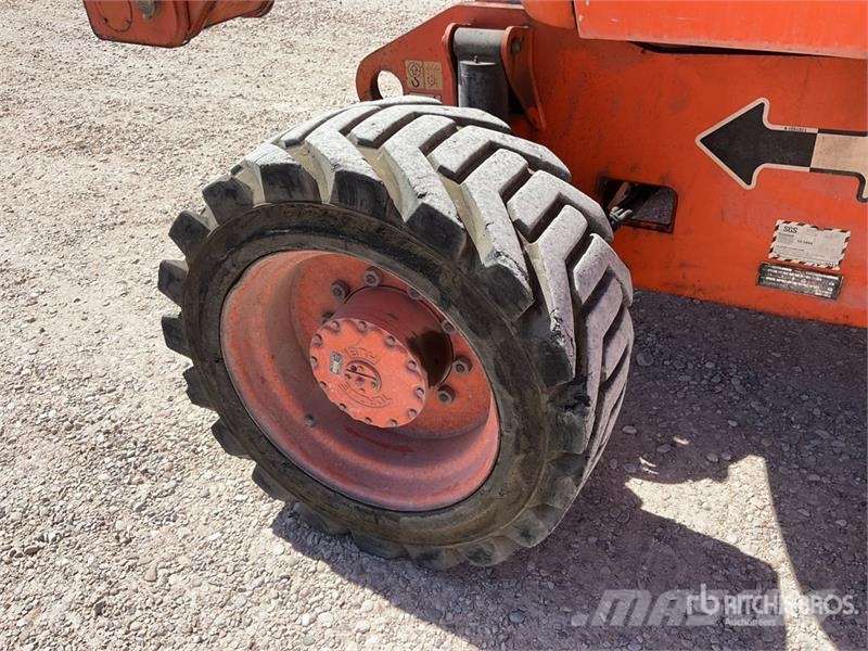 JLG 800 AJ 4WD Diesel Articulating Boom Lift Leddede bomlifter