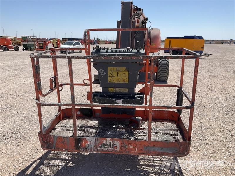 JLG 800 AJ 4WD Diesel Articulating Boom Lift Leddede bomlifter