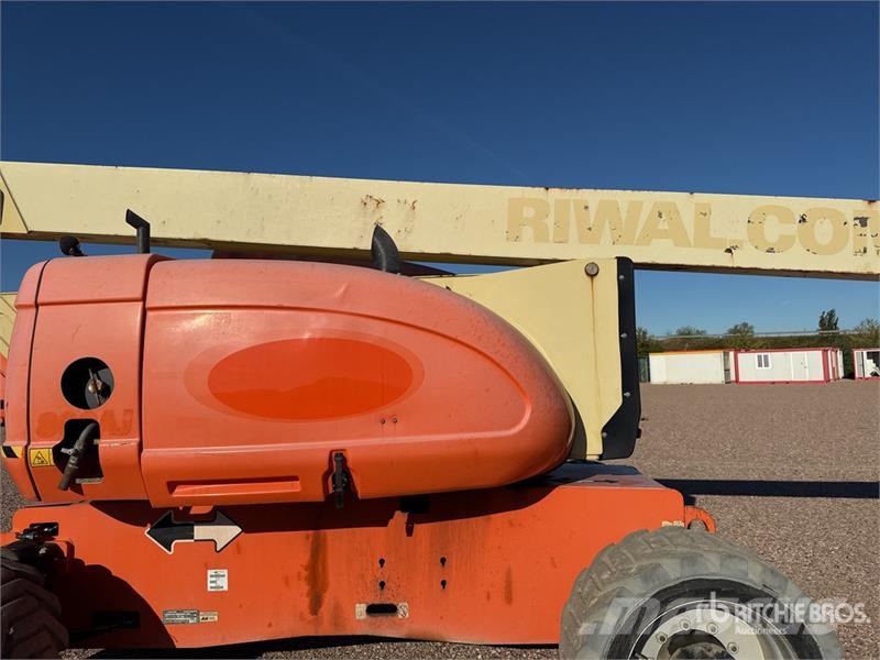 JLG 800 AJ 4WD Diesel Nacelle Articulee Articulating B Knikarmhoogwerkers