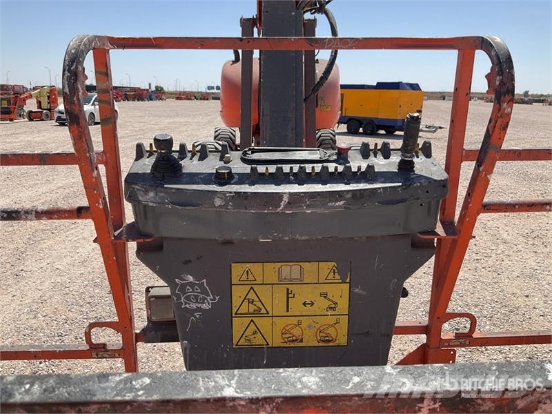 JLG 800 AJ 4WD Diesel Articulating Boom Lift Leddede bomlifter